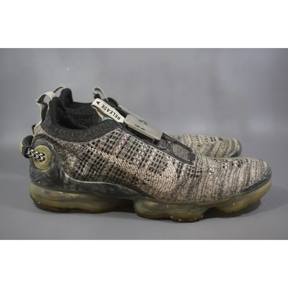 Nike Air VaporMax 2020 Flyknit FK Mens 10 Shoes Oreo Running Athletic Sneakers